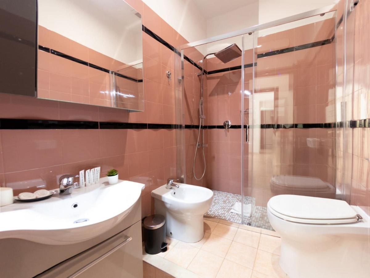 The Best Rent - Spacious Apartment Near Roma Termini Station Exterior photo