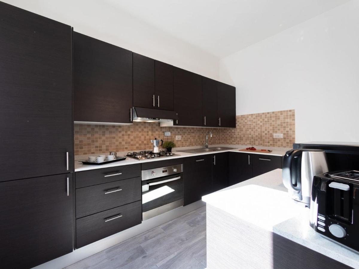 The Best Rent - Spacious Apartment Near Roma Termini Station Exterior photo